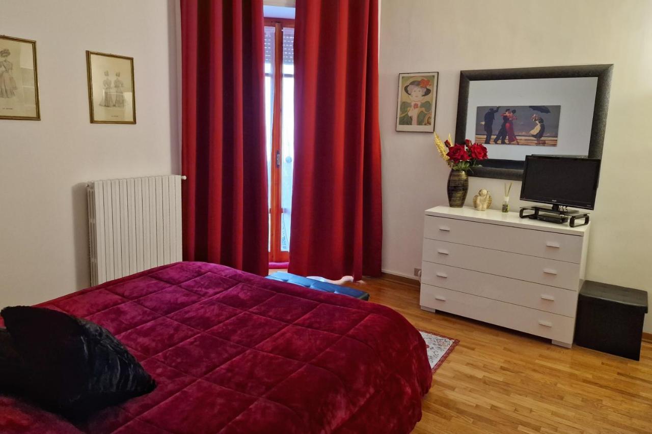 Arezzo Charming Apartment Buitenkant foto