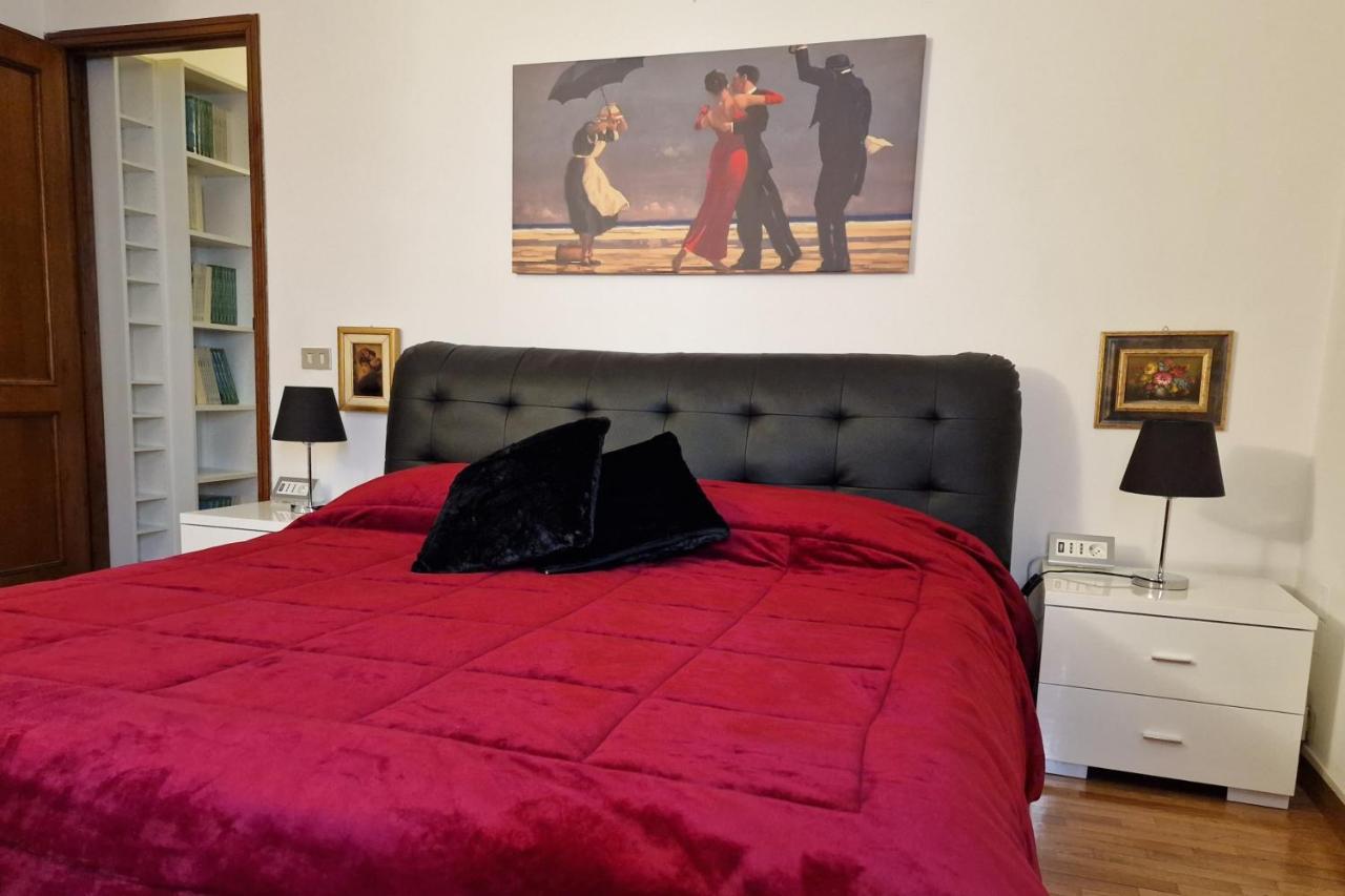 Arezzo Charming Apartment Buitenkant foto